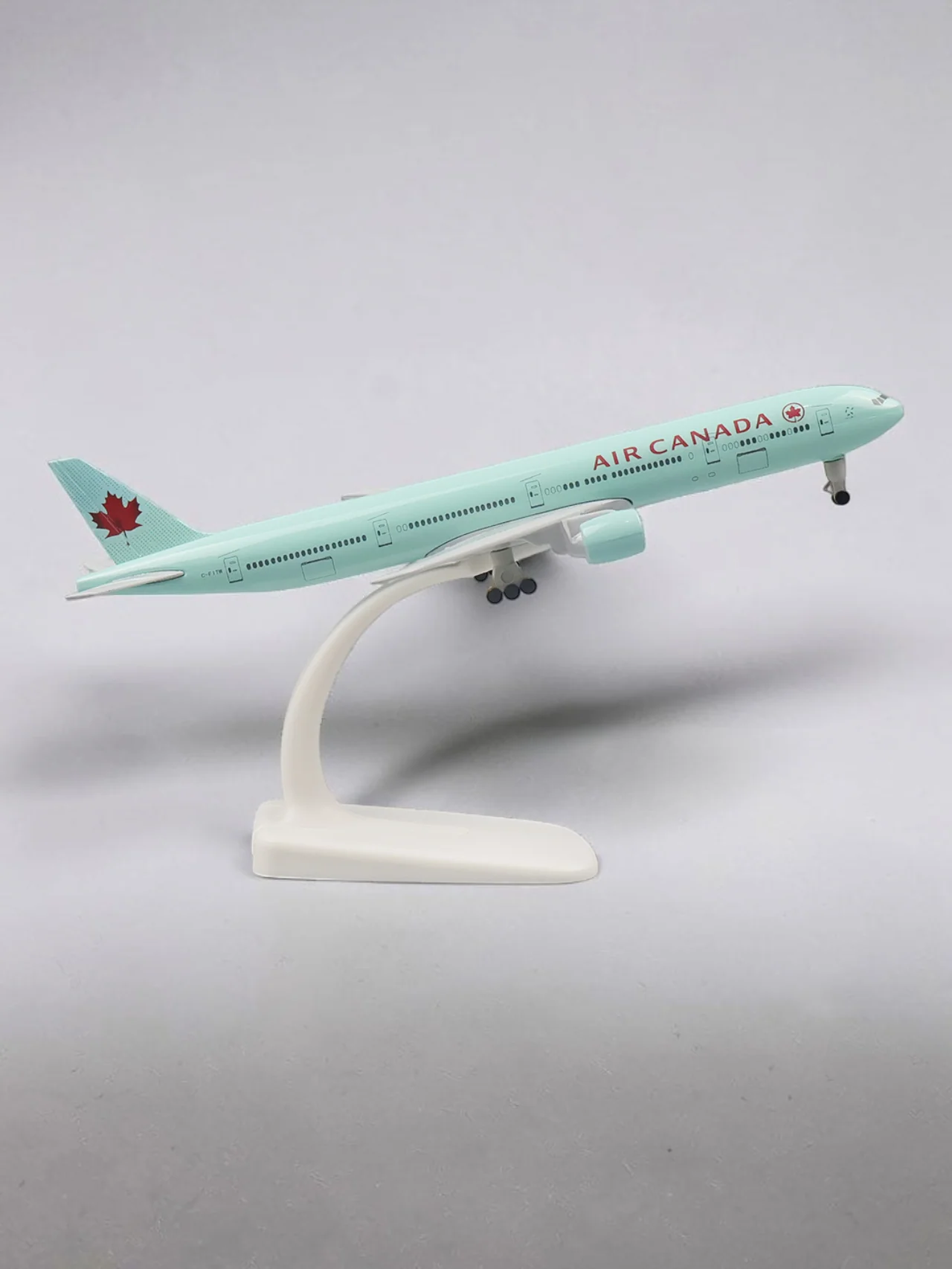 Aircraft 'Air Canada Boeing 777 Metal Diecast Airplane 20cm' Scale C-F I T W With Display Stand And Landing Wheels ( No.319)