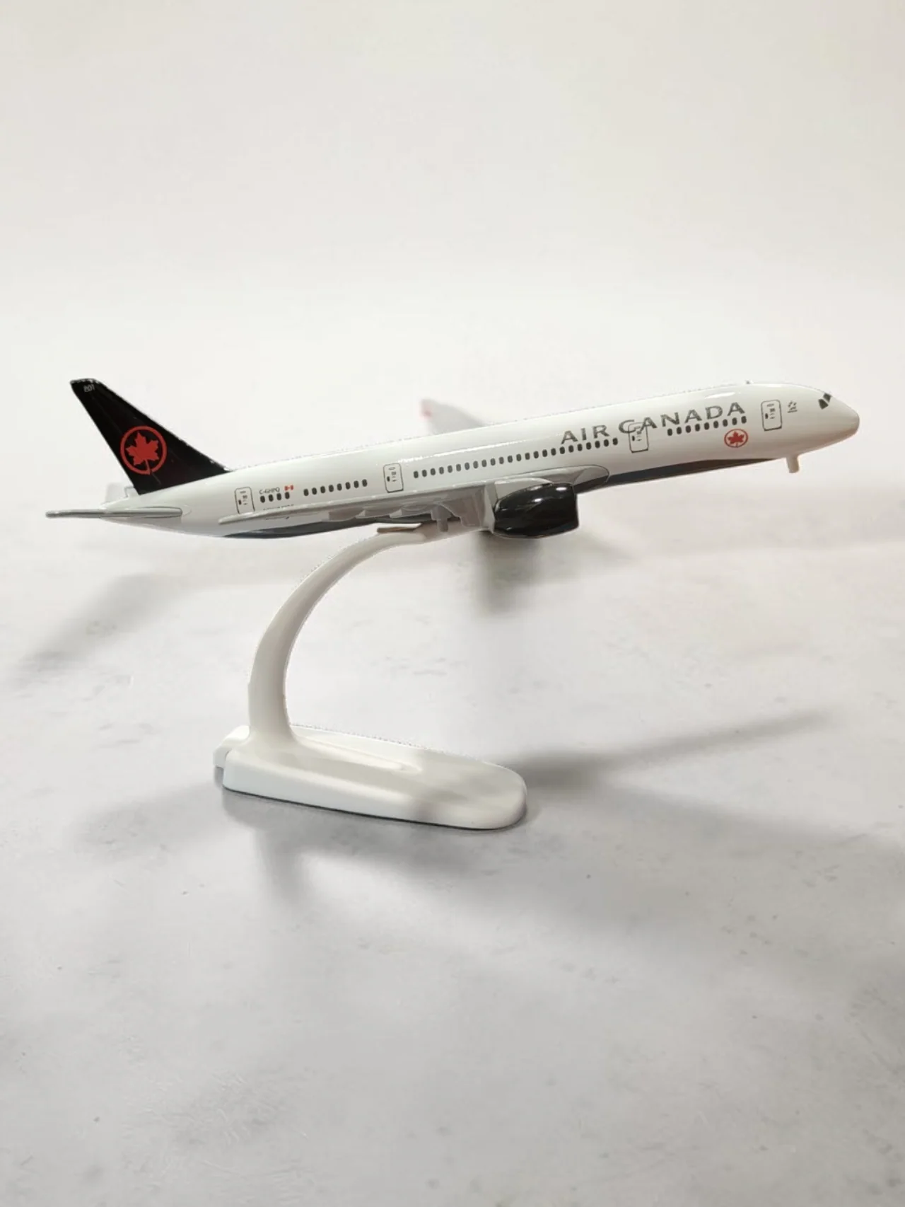 Aircraft Air Canada Boeing-787 9 Dream Liner C - Ghpq Diecast Airplane 20cm' Scale (No.312) Display Stand With Landing Wheels - Image 3