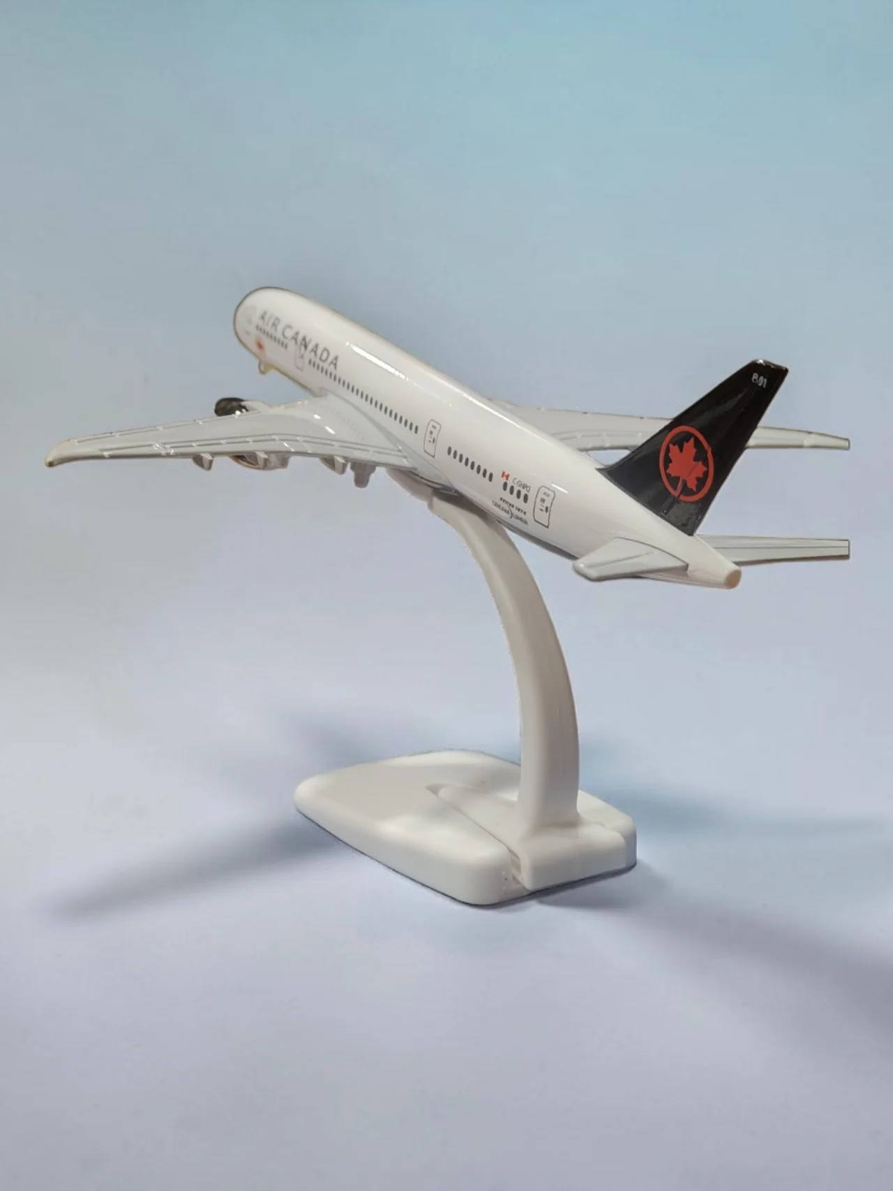 Aircraft Air Canada Boeing-787 9 Dream Liner C - Ghpq Diecast Airplane 20cm' Scale (No.312) Display Stand With Landing Wheels - Image 6