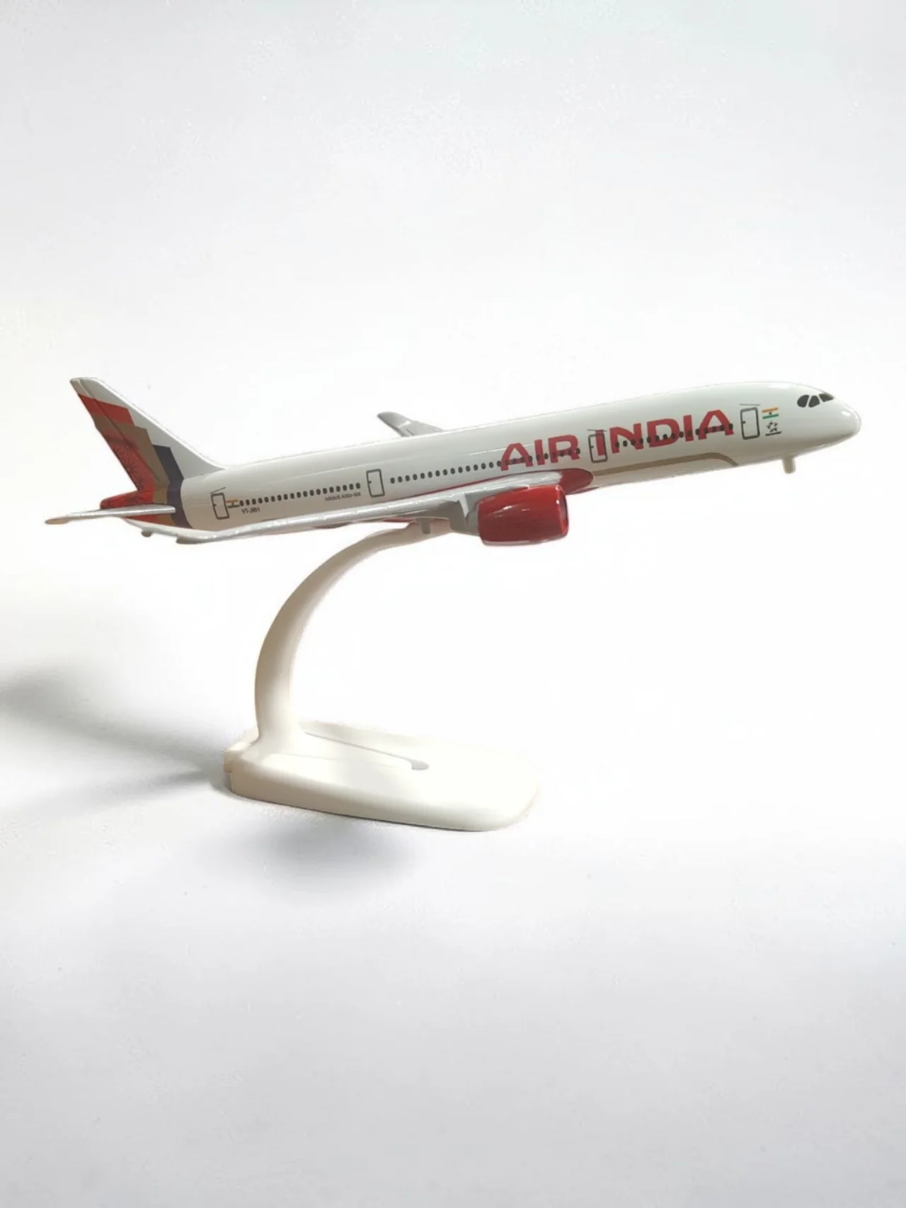 Aircraft Air India Airbus A350-900 VT - JRH Airplane Diecast Metal Display Stand With Landing Wheels 20cm Scale (No.326)