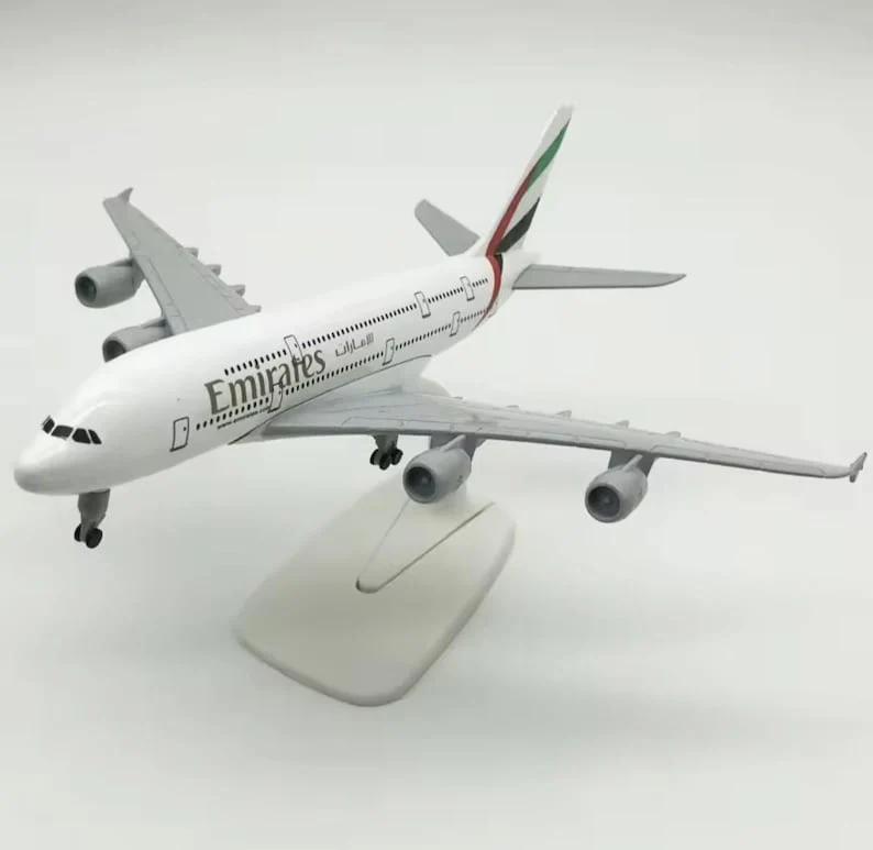 Aircraft 'Emirates Airbus A380 Resign Airplane Diecast Metal Display Stand With Landing Wheels 20cm Scale (No.301) - Image 2