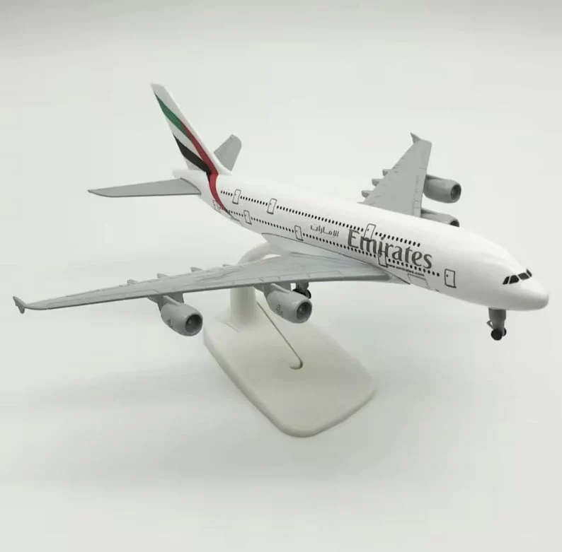 Aircraft 'Emirates Airbus A380 Resign Airplane Diecast Metal Display Stand With Landing Wheels 20cm Scale (No.301) - Image 4