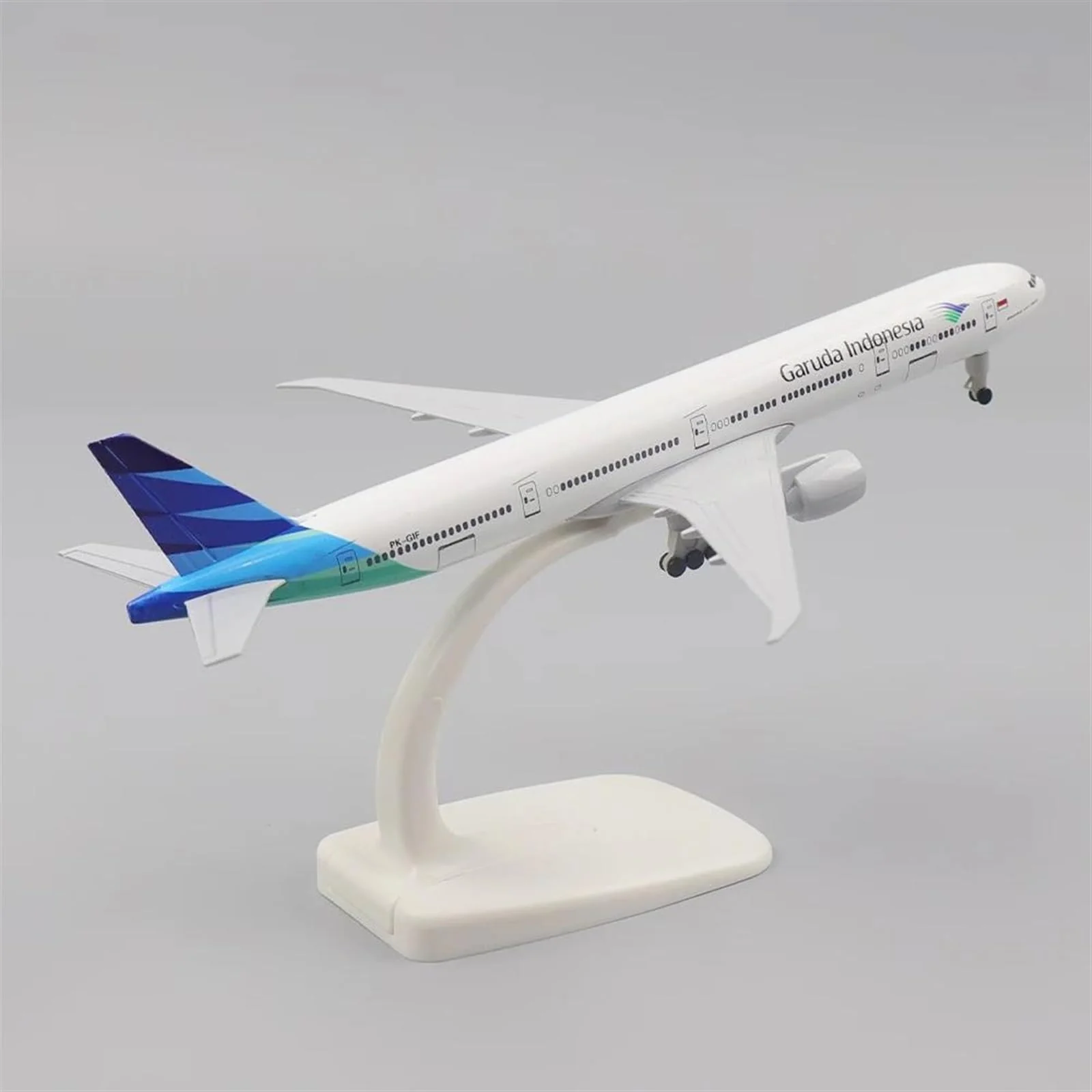 Aircraft 'Garuda Indonesia Boeing 777-300ER Airplane Diecast Metal With Display Stand And Landing Wheels 20cm Scale (No.323) - Image 4