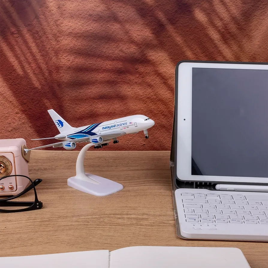 Aircraft Malaysia Airlines A380 Airbus 9H-HNF Diecast Airplane (No.304) Display Stand With Landing Wheels 20cm" Scale - Image 3