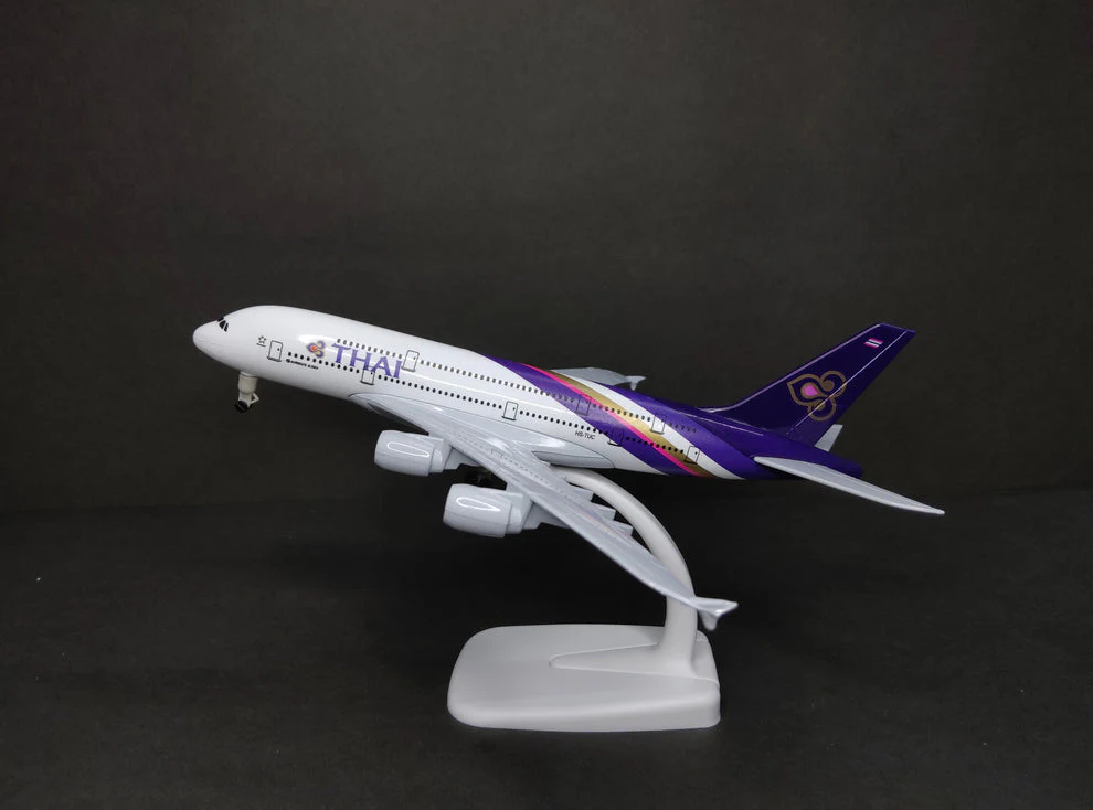 Aircraft 'Thai Airways Airbus A380-800 HS-TUC Diecast Airplane (No.302) 20cm' Scale Display Stand With Landing Wheels