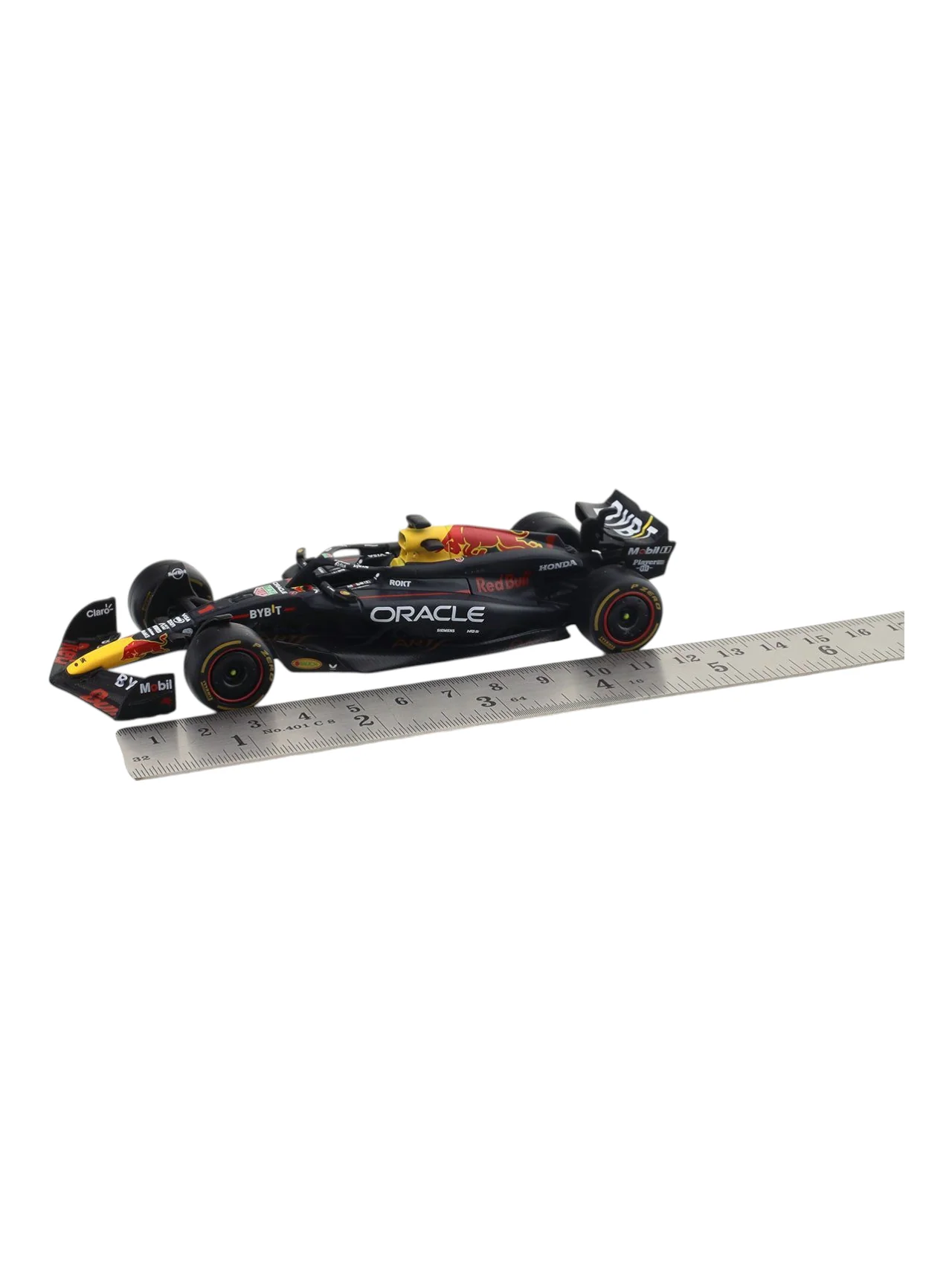 Bburago Formula 1 (F1) 2024 Redbull Racing RB20 No 1 1:43 Scale (With Acrylic Case) - Image 3