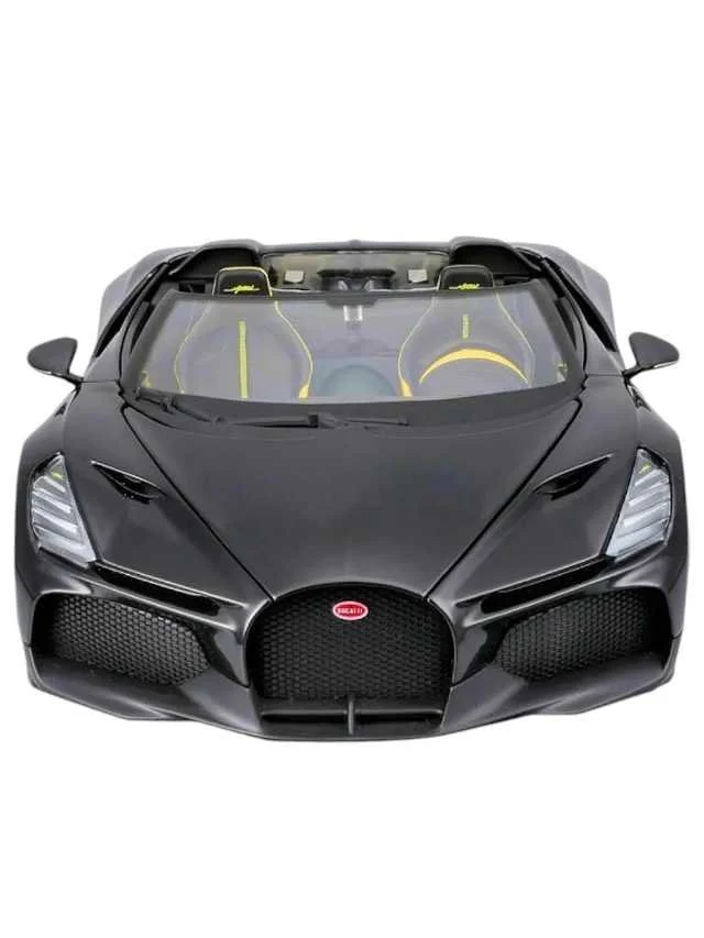 bburago Bugatti mistral - Image 2