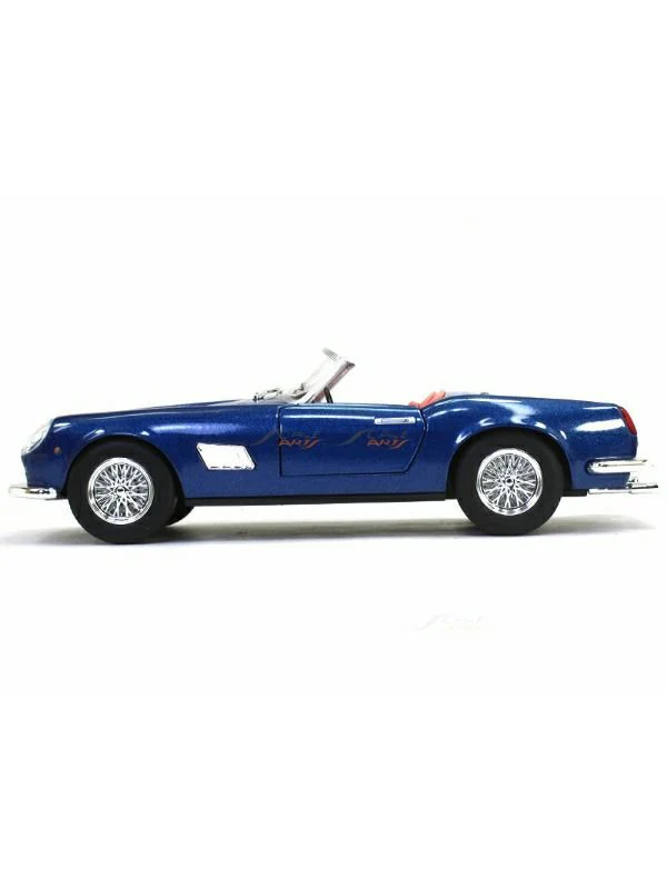 Bburago Ferrari 250 GT California (1/24) - Image 2