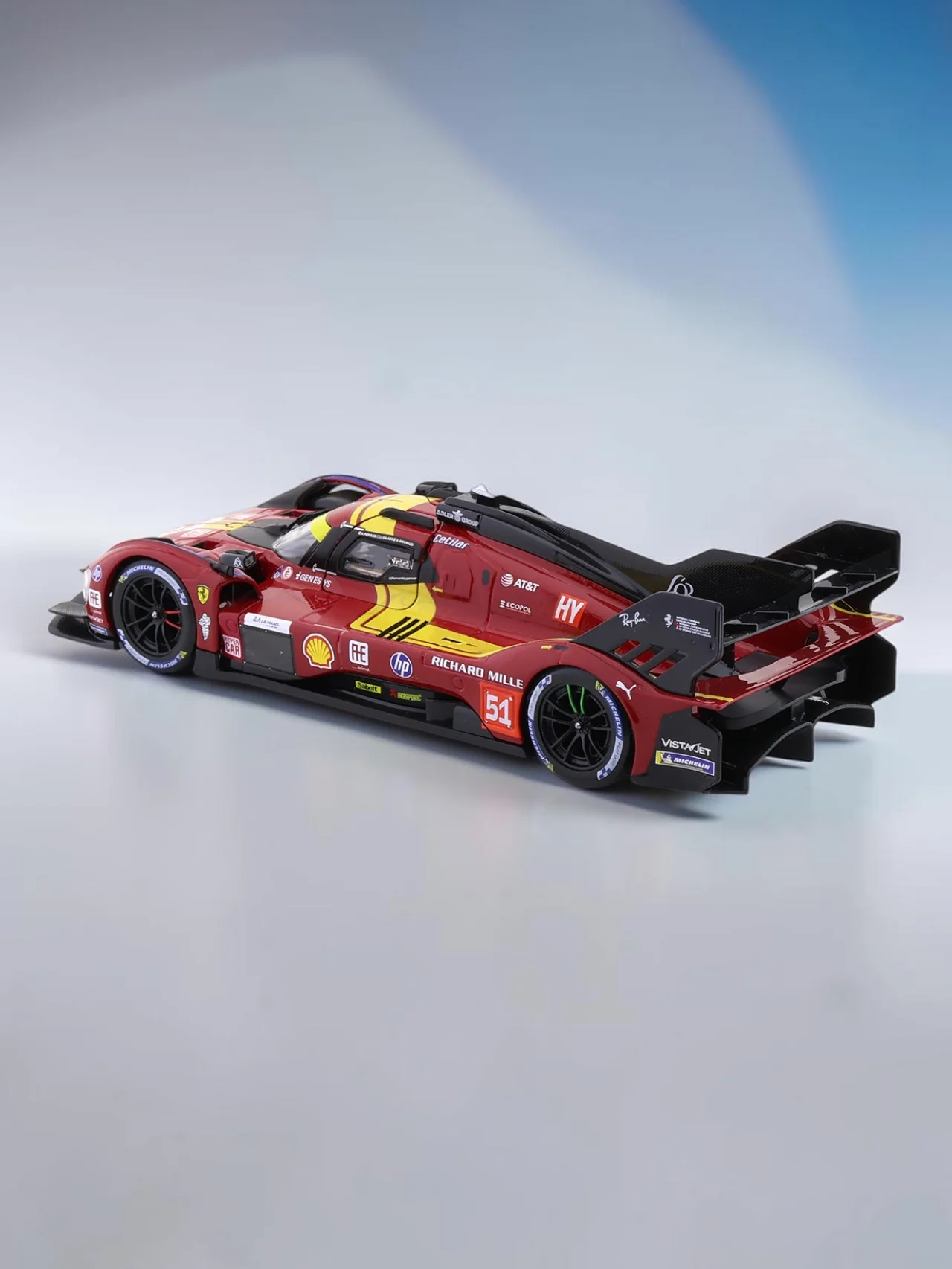 Bburago 'Ferrari 499P 1:24 Scale Diecast Model Car | Official Licensed Collectible - Image 5