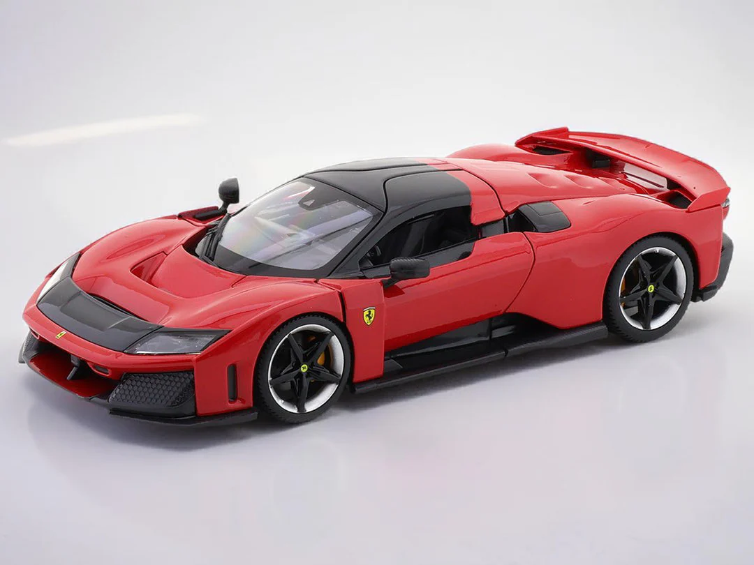 Bburago 'Ferrari F80 With Acrylic Case Imported 1:24 Scale Diecast Model - Image 5