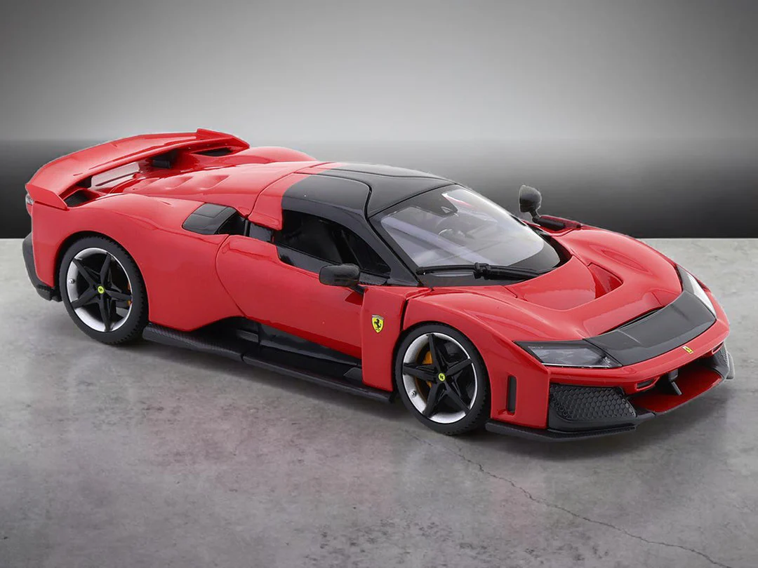 Bburago 'Ferrari F80 With Acrylic Case Imported 1:24 Scale Diecast Model - Image 6