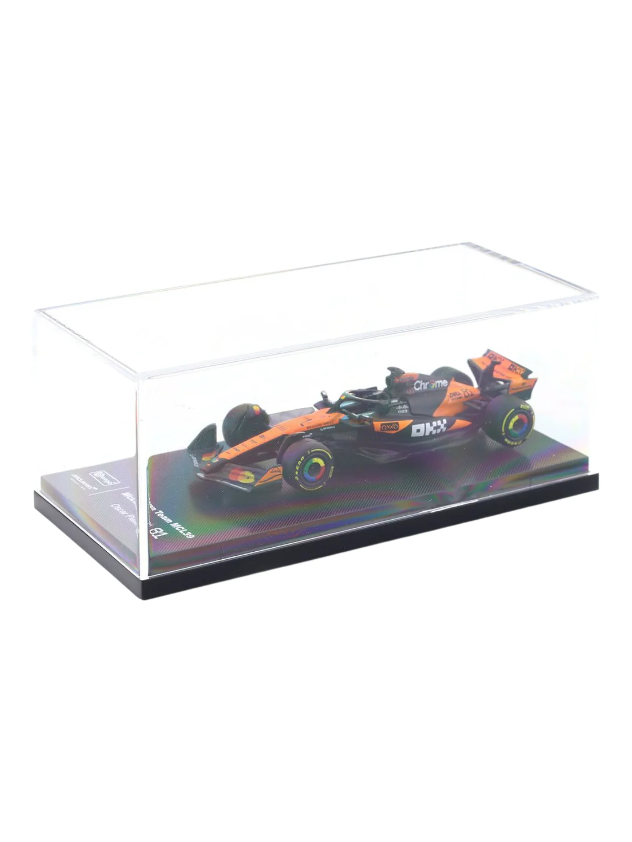 Bburago Formula 1 (F1) 2025 Mclaren MCL39 Oscar Piastri No-81 1:64 Scale - Image 3