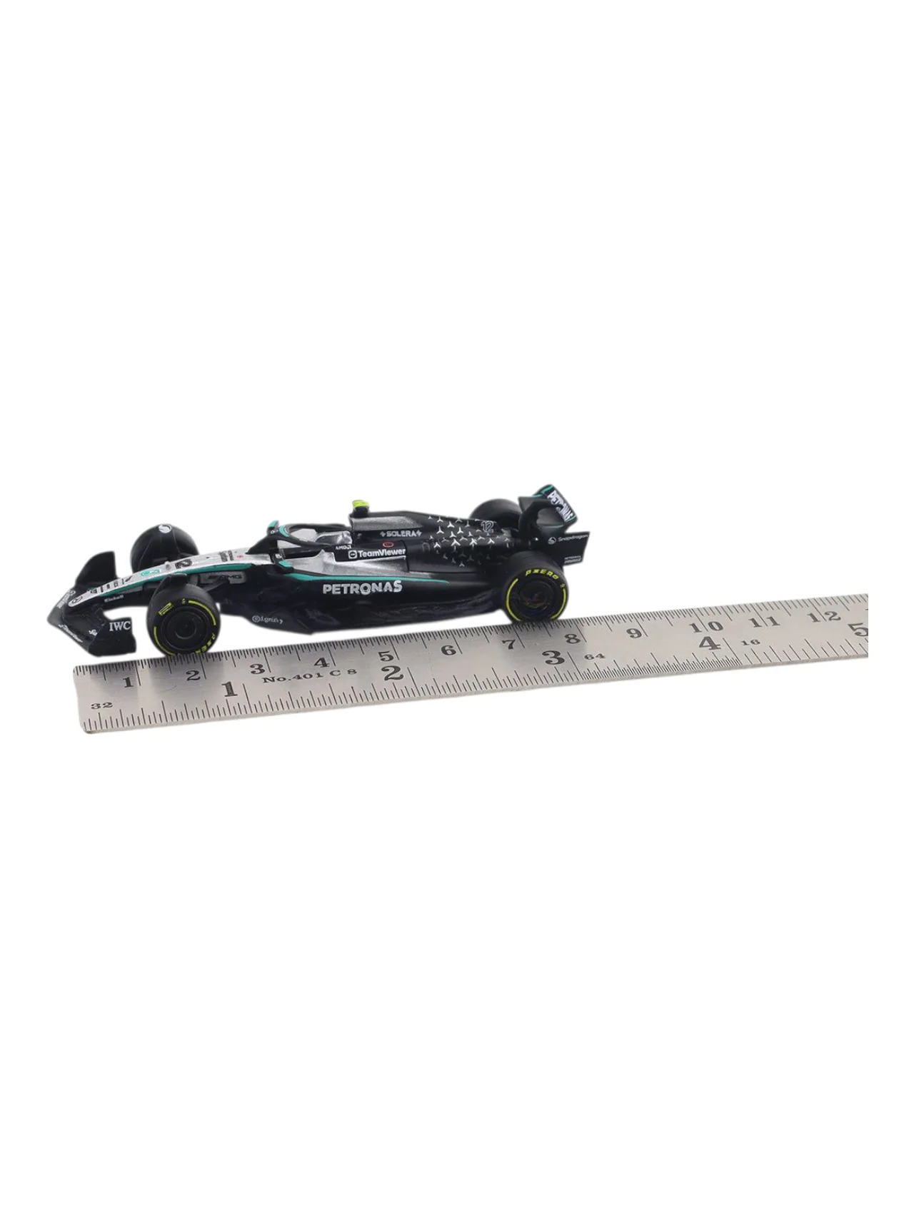 Bburago Formula 1 2025 Mercedes-AMG F1 W16 E Kimi Antonelli No-12 1:64 Scale - Image 8