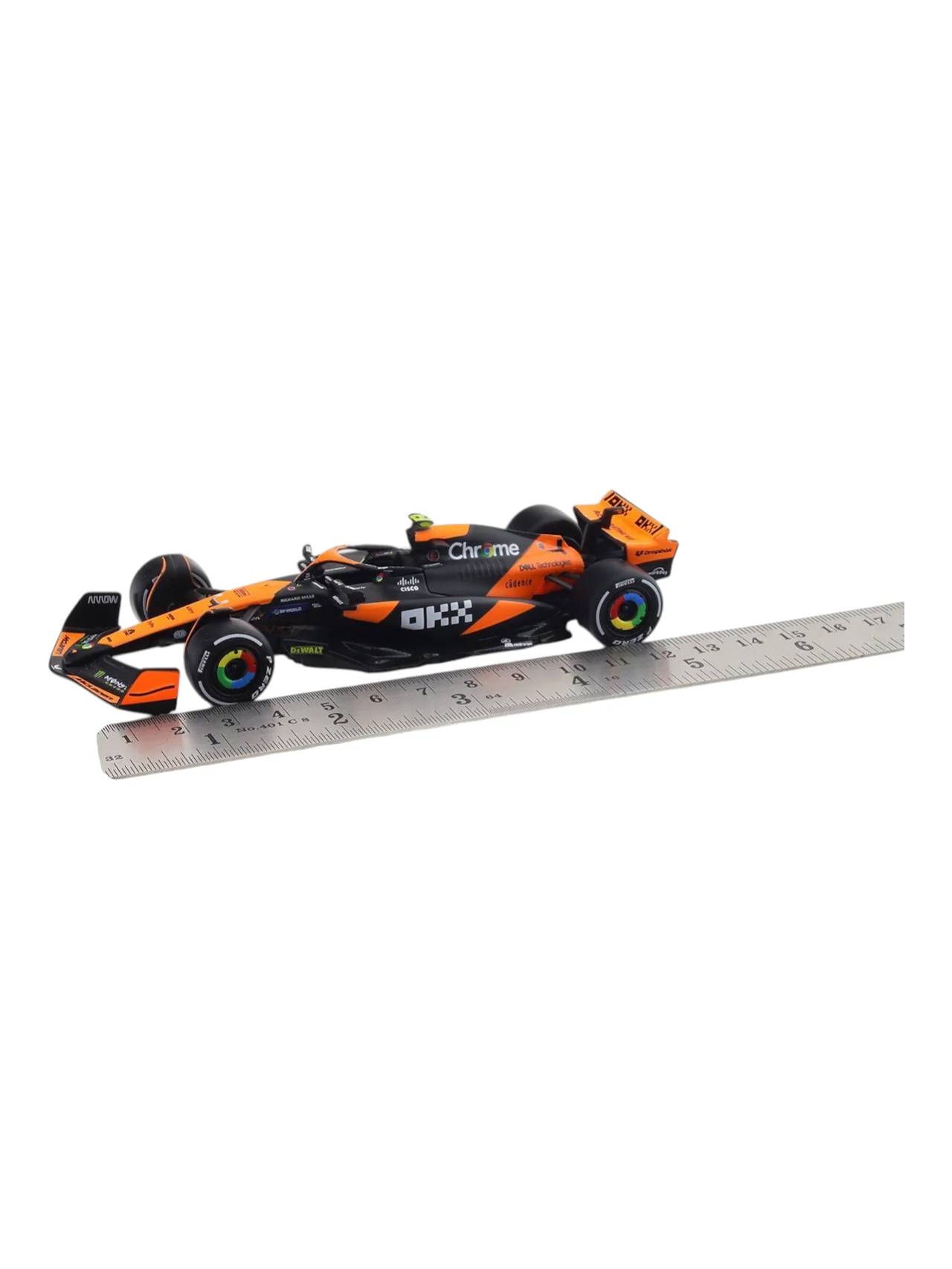 Bburago Formula 1 (F1) MCLAREN MCL38 2024 Lando Norris-MIAMI GP 1:43 Scale Model (with Acrylic Case) - Image 3