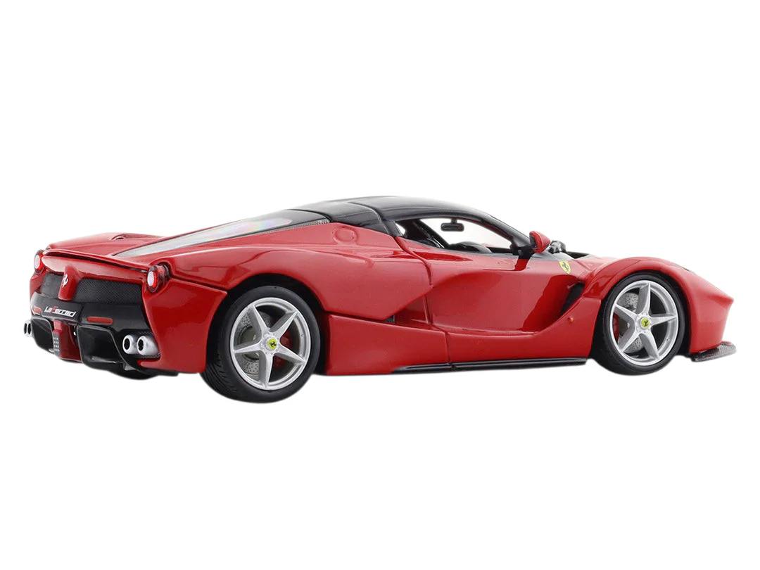 Bburago LaFerrari red with Acrylic Case 1:24  diecast Scale Model car collectible - Image 4