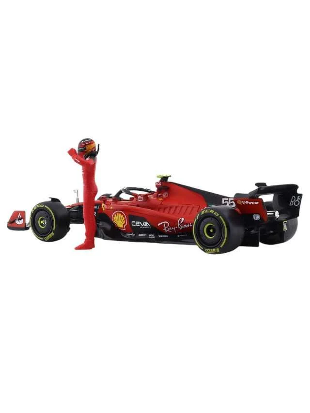 Bburago sf-23 f1 Carlos sainz with driver - Image 2