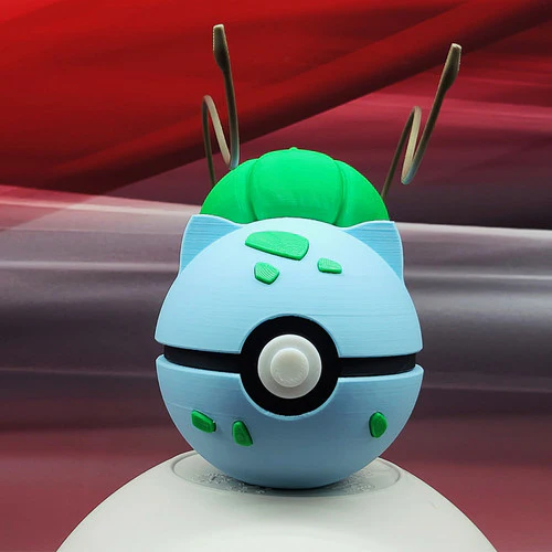 Pokémon pokeball Replica - Premium Collector's Display show piece - Image 2