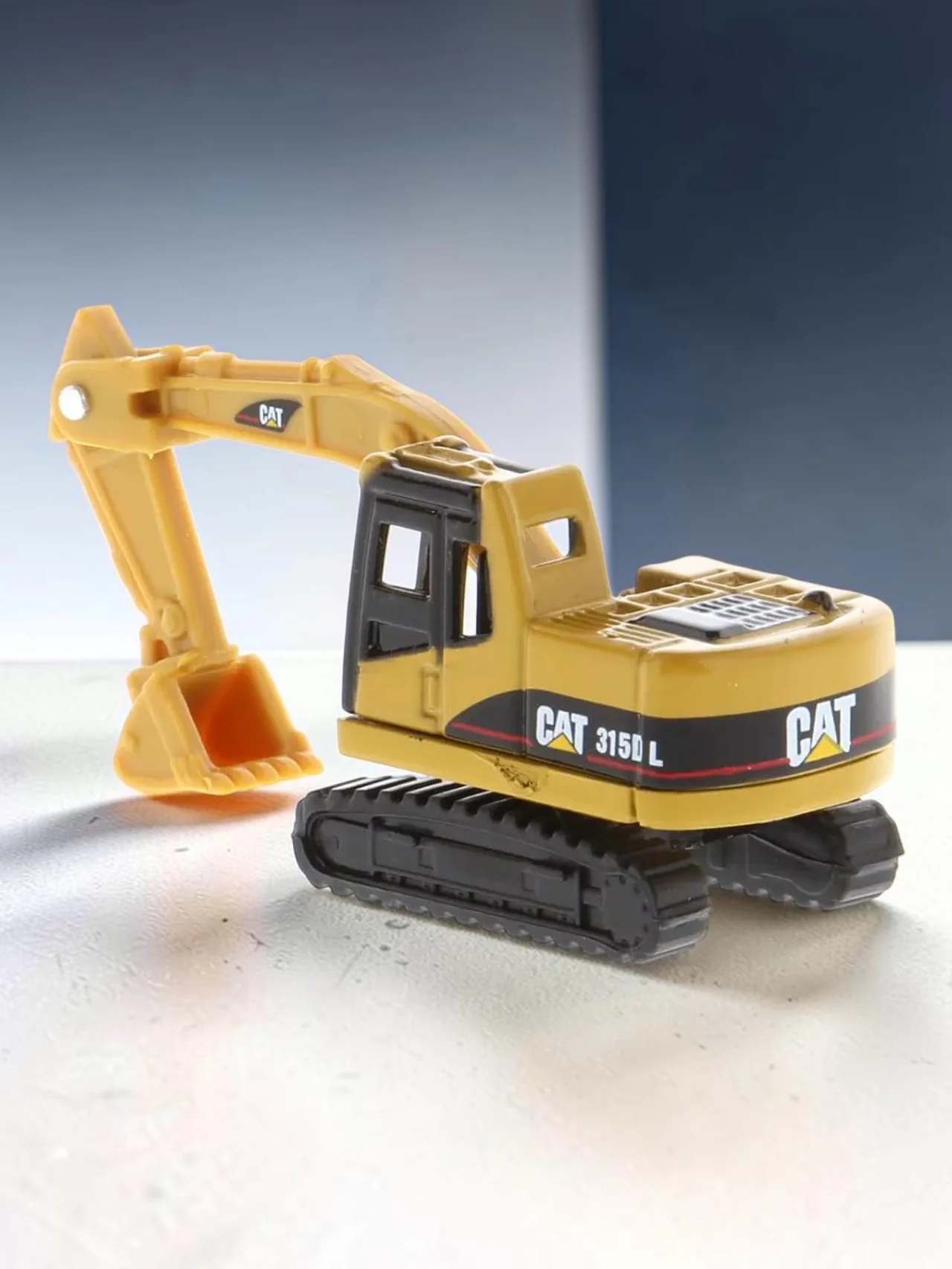 CAT 315D L Excavator 1:86 Scale Diecast Model | Construction Mini Series | Premium Collectible Vehicle - Image 5