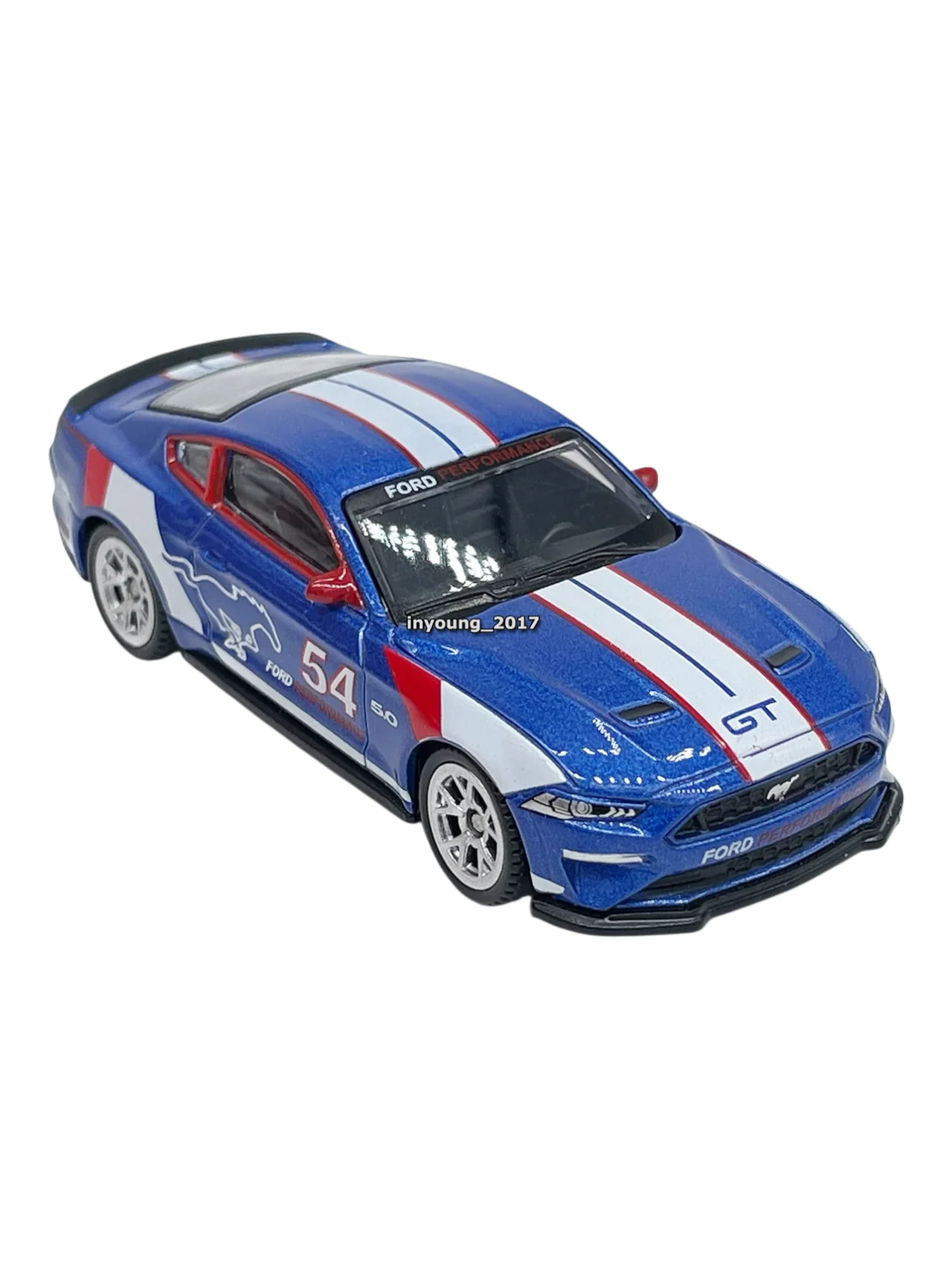 CCA 2018 Ford Mustang GT 1:64 Scale Diecast (With Acrylic Case) - Image 4