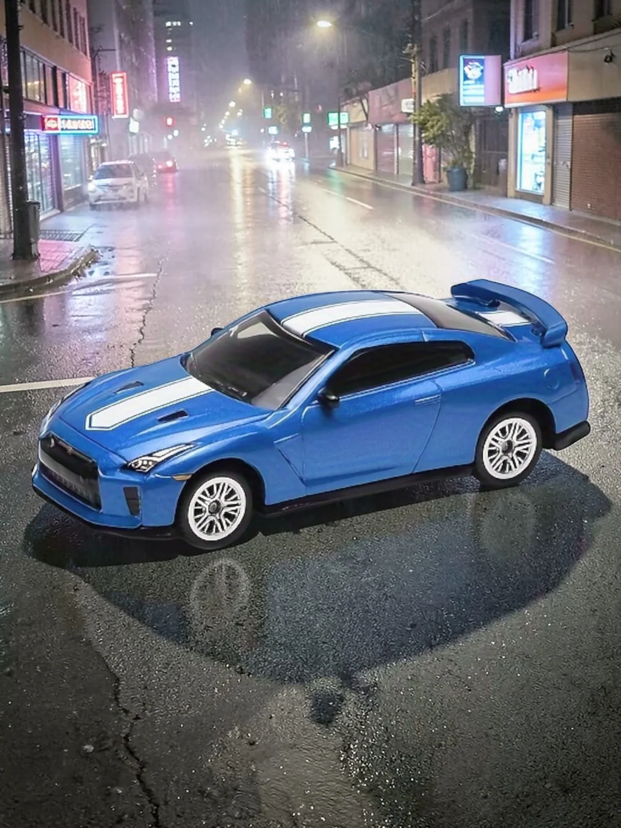 CCA Nissan GT-R (R35) Blue 1:64 Scale Diecast Model S03-01 - Image 4