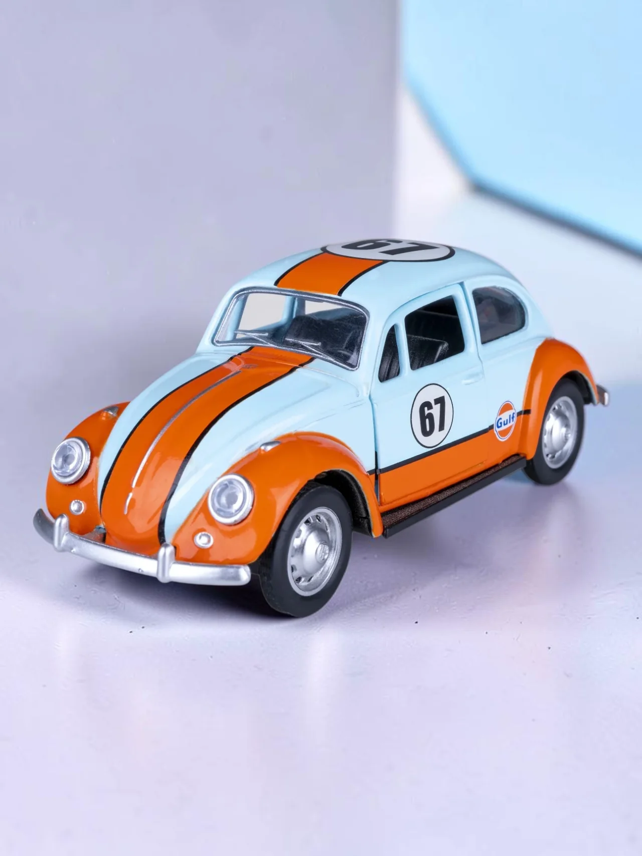CCA Volkswagen Classical Beetle 1967 Gulf Livery 1:36 Scale Die-Cast Model Car | Collector Edition(with Acrylic site) - Image 4
