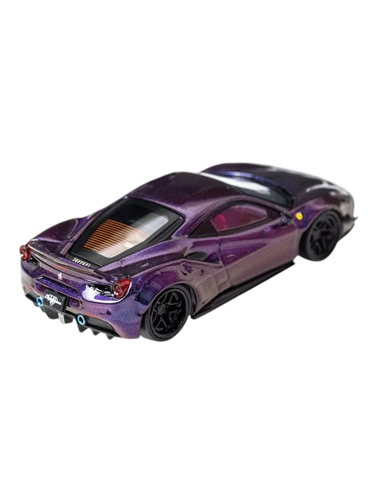CM Model 1/64 Scale Ferrari 488 LBWK Chameleon Diecast - Image 4