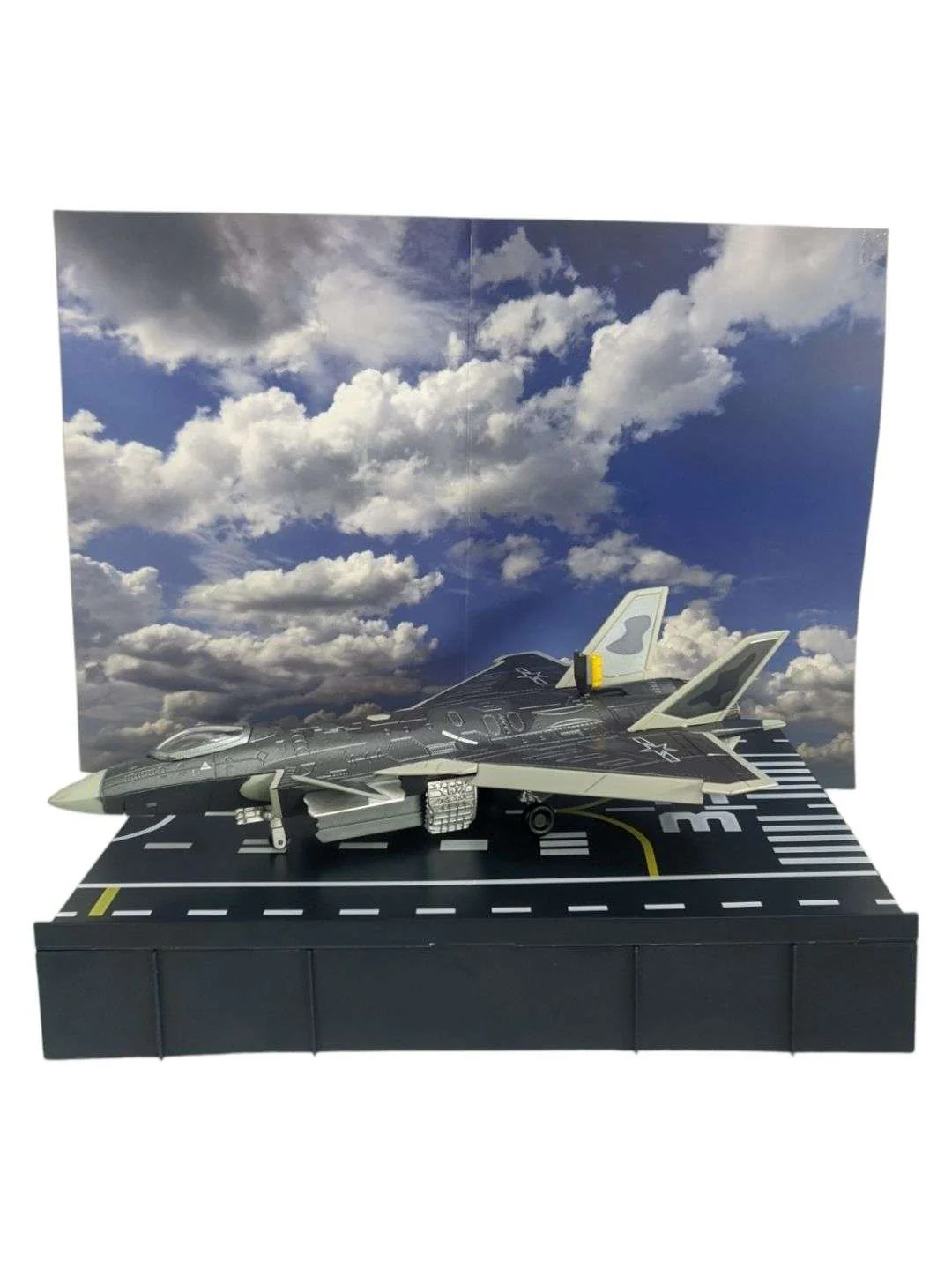 EXCLUSIVE Aircraft Military Series Chengdu-20 Model Scale 1:72 Heavy metal - Image 2