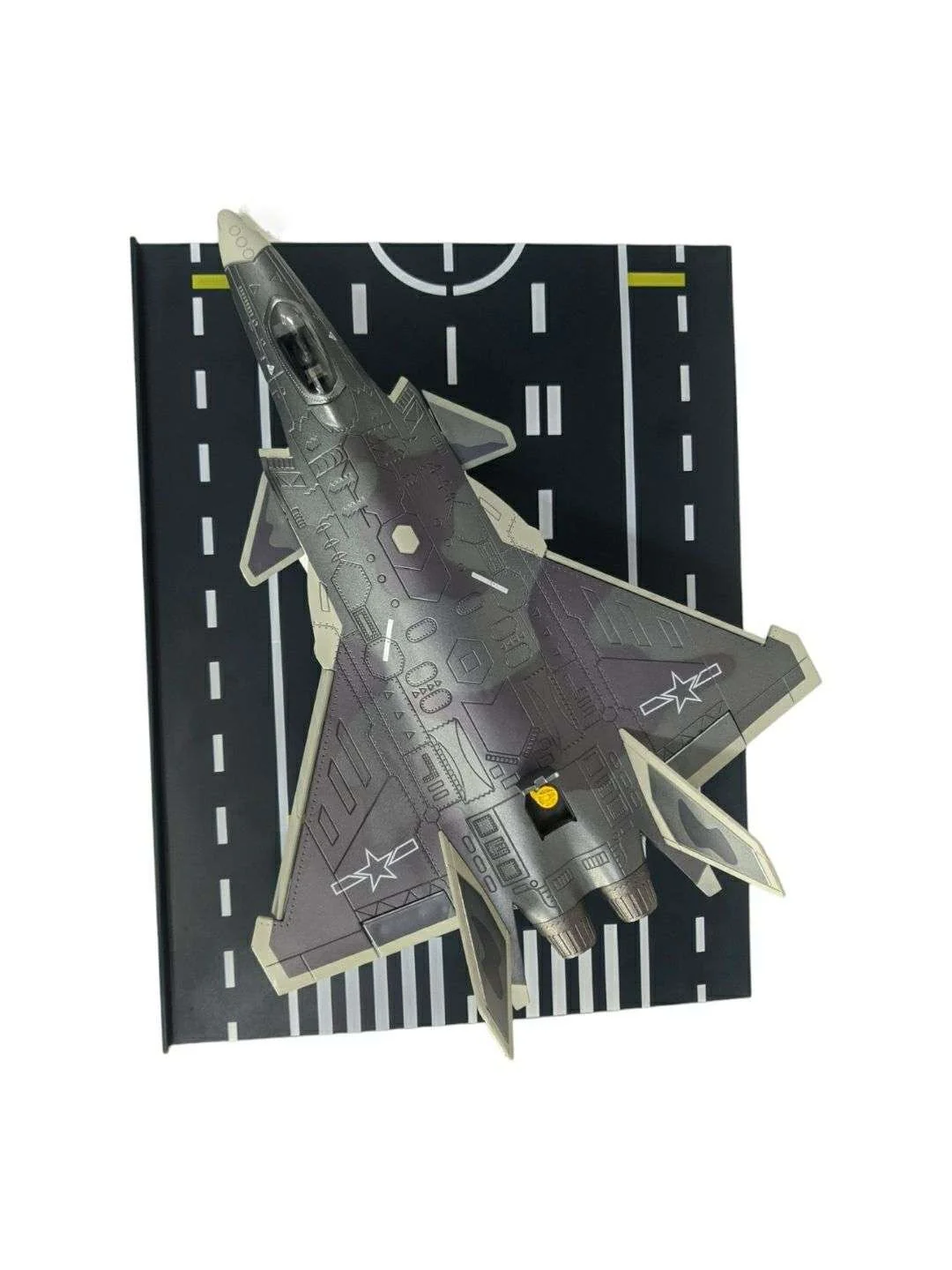 EXCLUSIVE Aircraft Military Series Chengdu-20 Model Scale 1:72 Heavy metal - Image 4