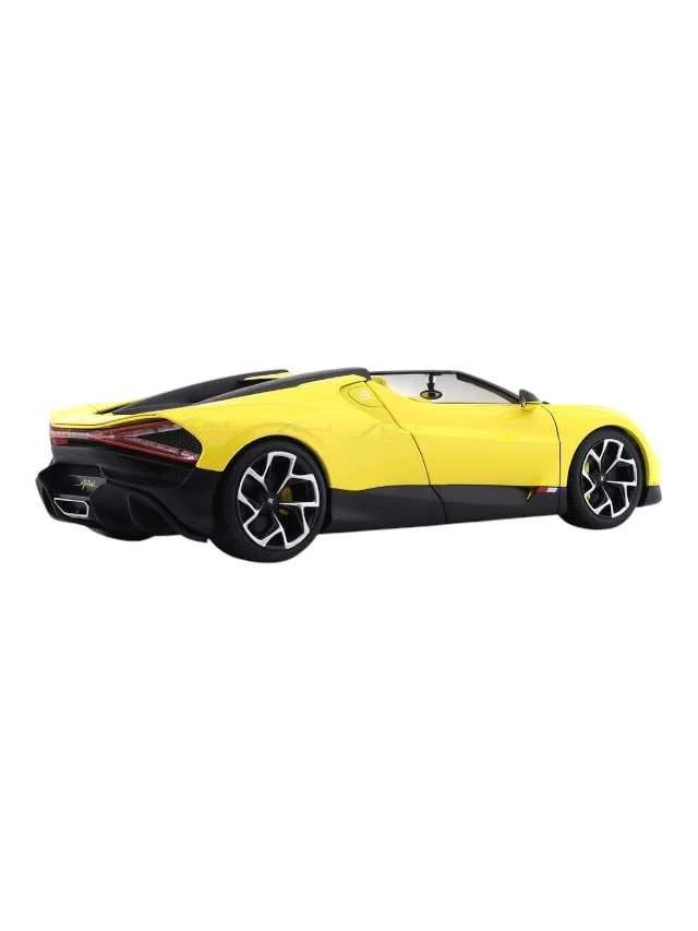 Exclusive Bburago Bugatti Mistral 1:18 Diecast scale model car - Image 16