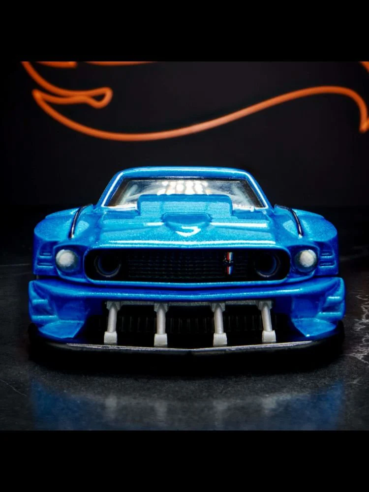 Hotwheels Elite 64 69 Ford Mustang (With Hotwheels Protector) imported Rlc collection 1:64 scale - Image 5