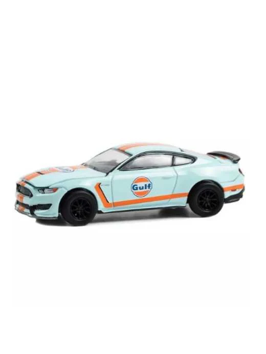 EXCLUSIVE Greenlight 2020 Ford Shelby GT350 - Image 2