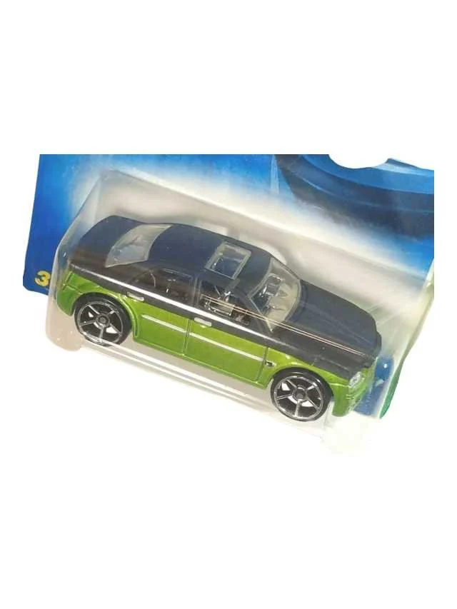 Hotwheels Chrysler 300c (Tresure Hunts) imported mainline 1:64 scale - Image 4