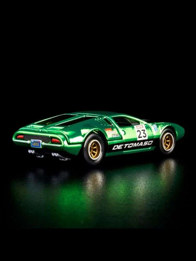 Hotwheels RLC 1971 De Tomaso Mangusta 1:64 Scale - Image 4