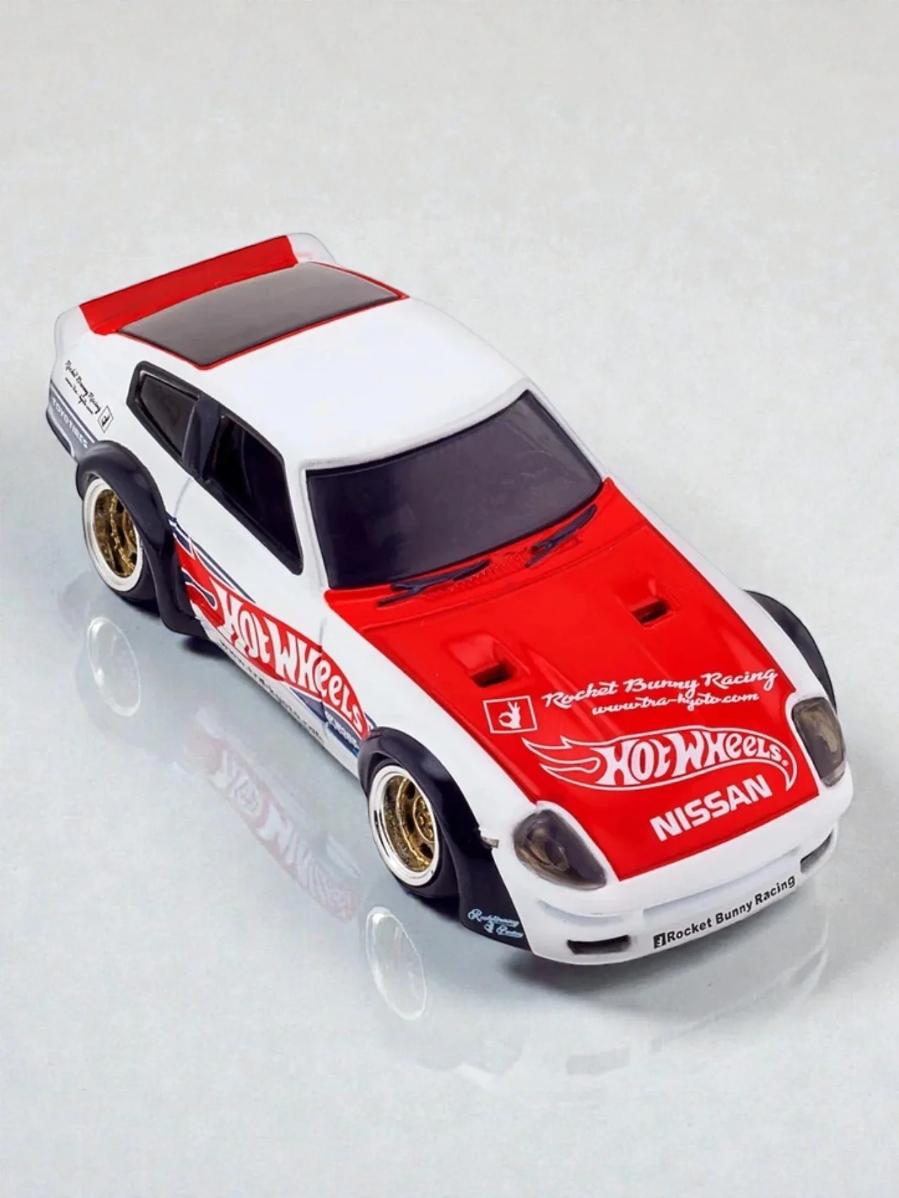 Hotwheels elite 64 RLC Pandem DATSUN 280ZX (With Protector) 1:64 Scale - Image 5