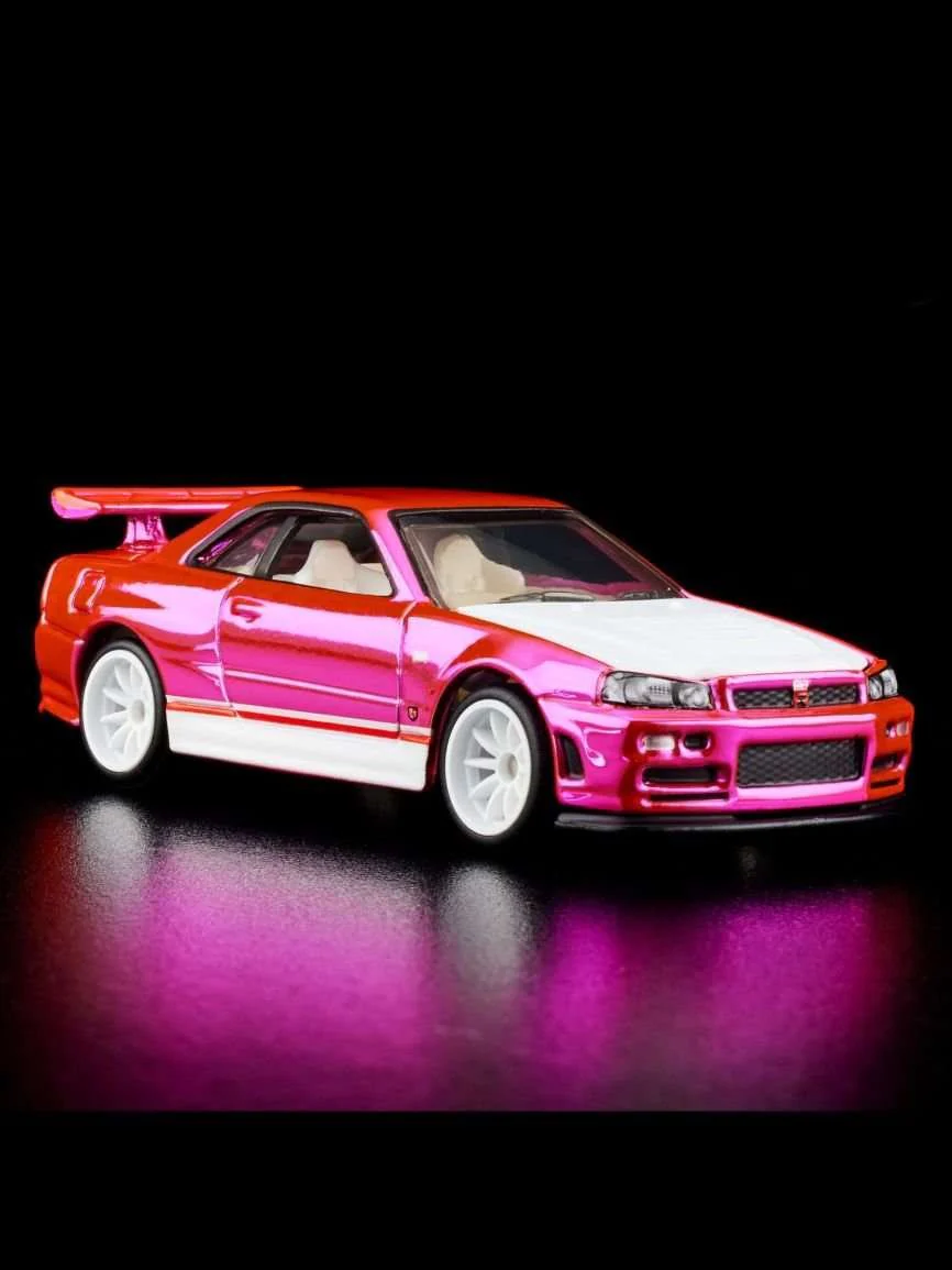 Exclusive Hotwheels RLC Pink Editions Nissan Skyline GT-R (bnr34) - Image 9