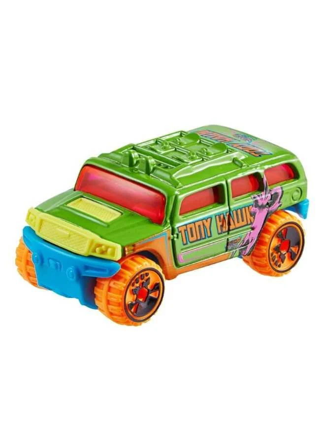 EXCLUSIVE Hotwheels Skates Rockster &amp; Howlan - Image 5