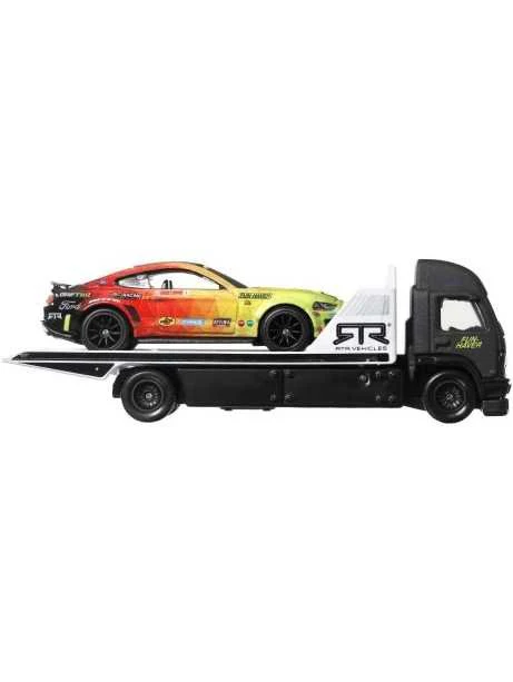 HotWheels Team Transport 23 Ford Mustang RTR Spec 5 & Aero Lift 1:64 Scale - Image 2