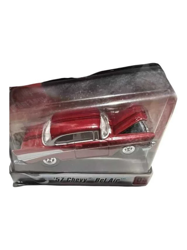 Exclusive Hotwheels Ultra Hots '57 Chevy bel air - Image 4
