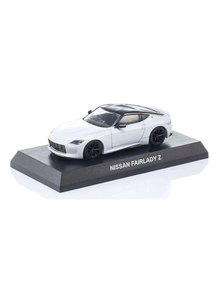 EXCLUSIVE Kyosho Nissan Fairylady Z Mini car & Book number 13 - Image 2