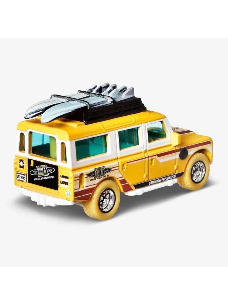 EXCLUSIVES Matchbox RLC Collectors Edition 1965 Land Rover Gen II - Yellow - Image 5