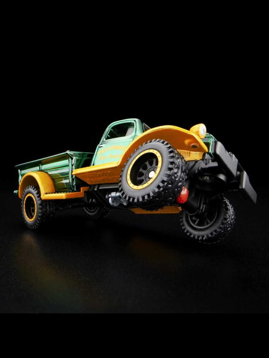 Hotwheels 1952 Dodge Power-Wagon imported RLC 1:64 Scale - Image 4