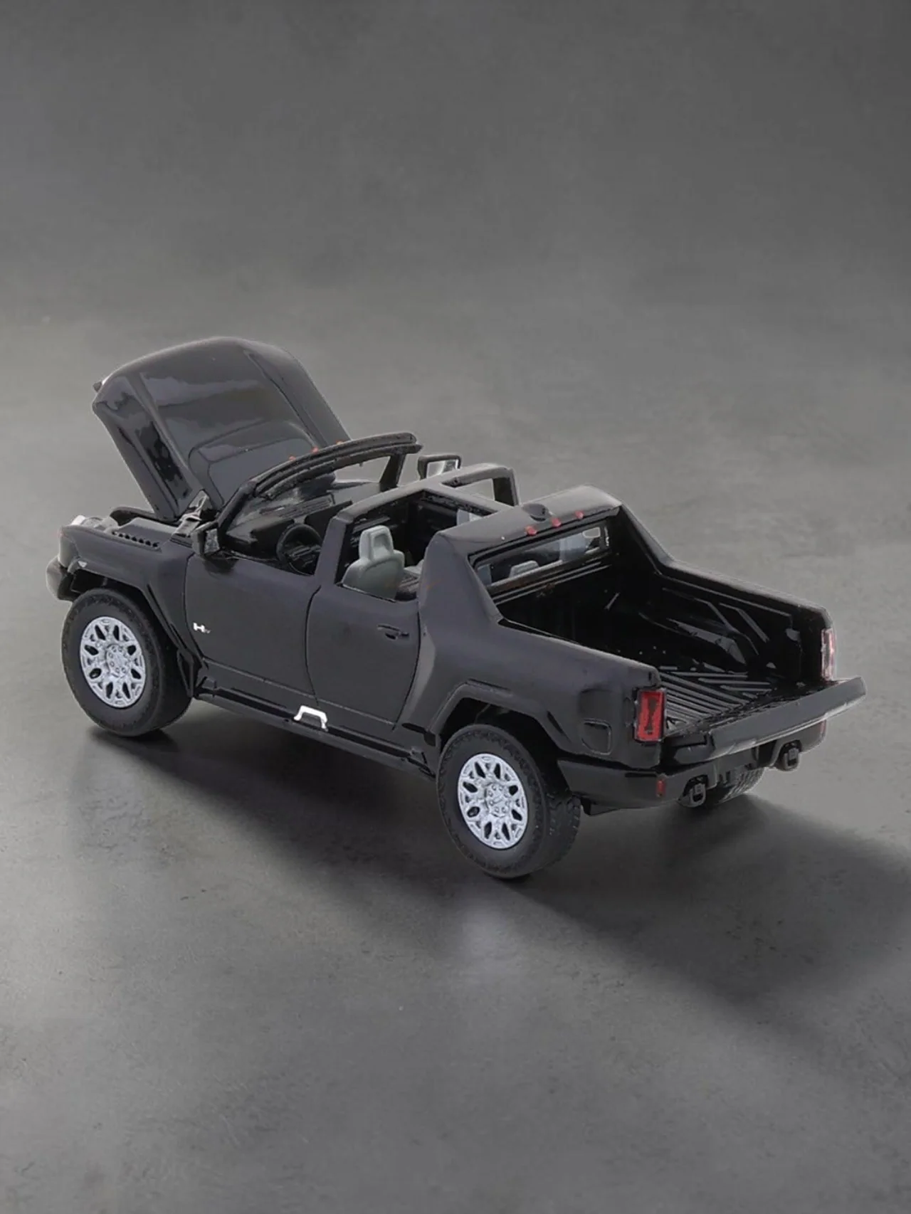Gmc Hummer Ev The Worlosfirst All Electric Super truck Imported 1:64 Scale - Image 2