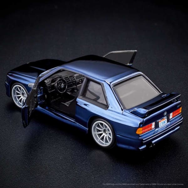 Hotwheel RLC 1991 BMW M3 Imported 1:64 Scale - Image 4