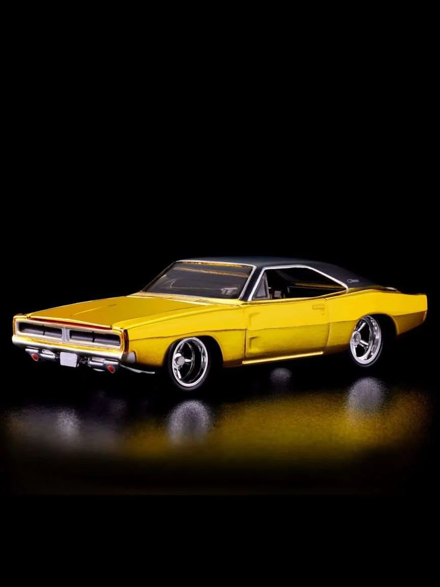 Hotwheels 1969 Dodge charger RT - Image 3