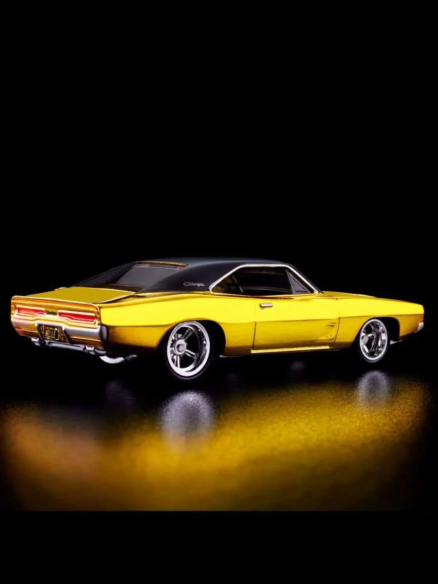 Hotwheels 1969 Dodge charger RT - Image 7