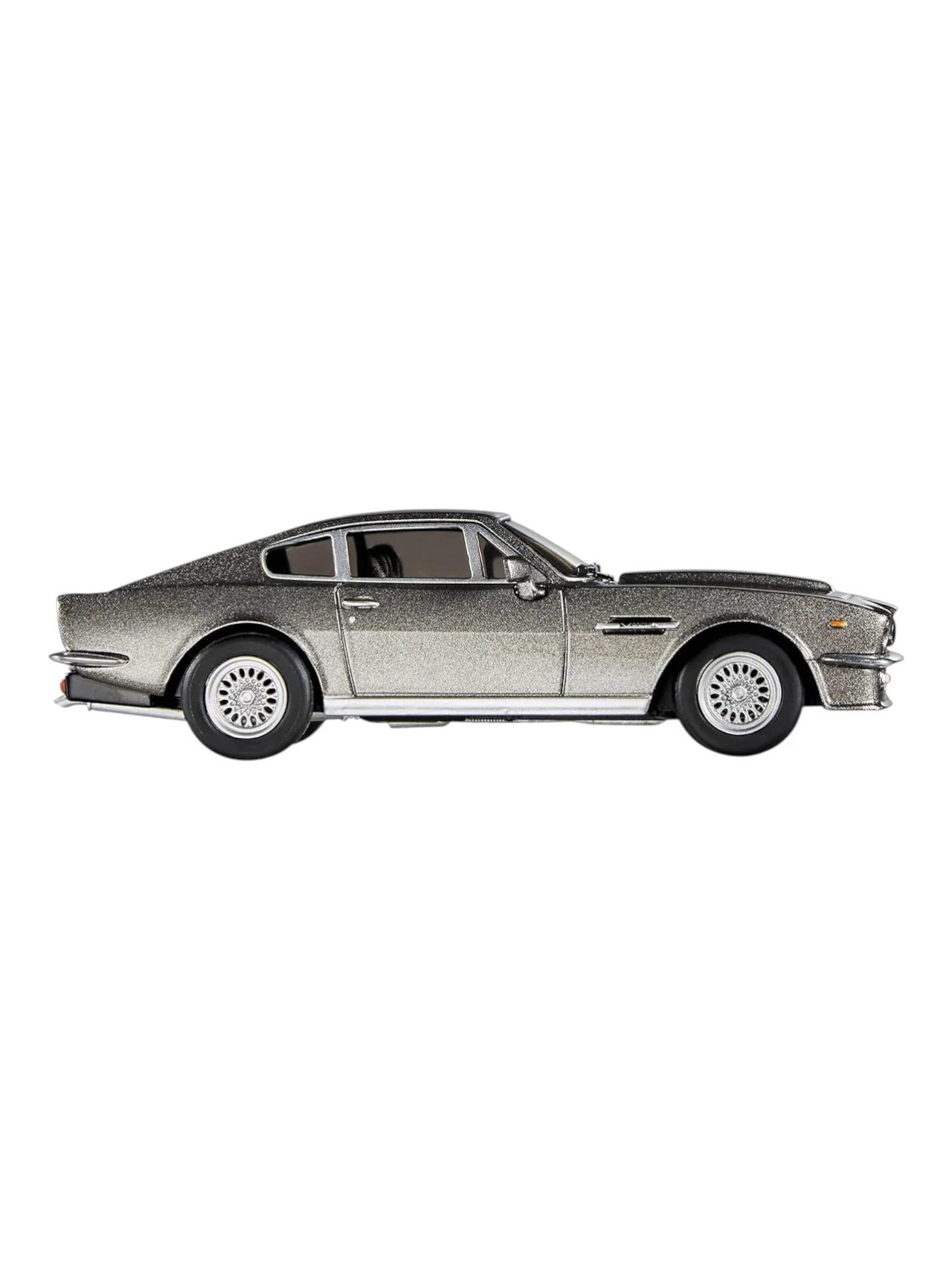 HotWheels 1985 Aston Martin V8 Vantage Imported Premium 1:43 Scale (With Protector) - Image 3