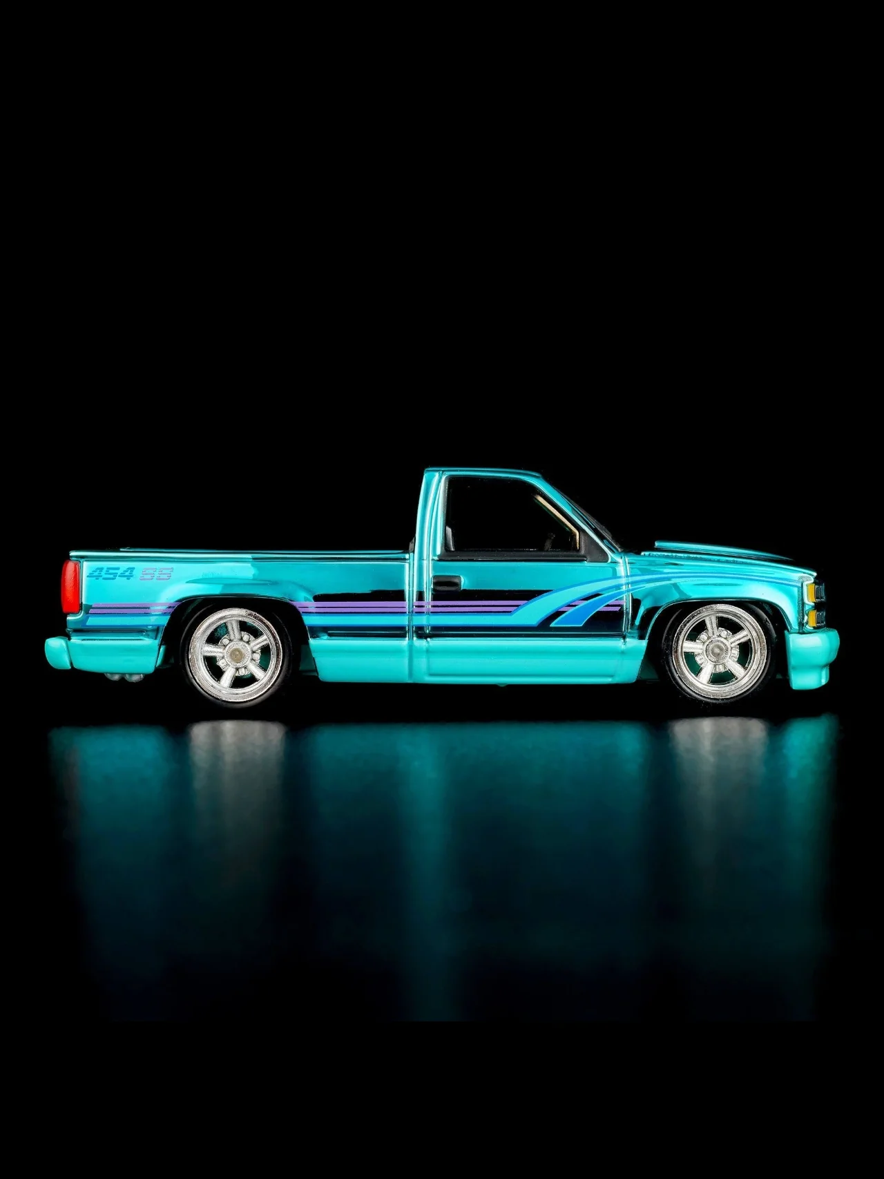 HotWheels 1990 Chevy 454 SS RLC 1:64 Scale (With Protector) - Image 12