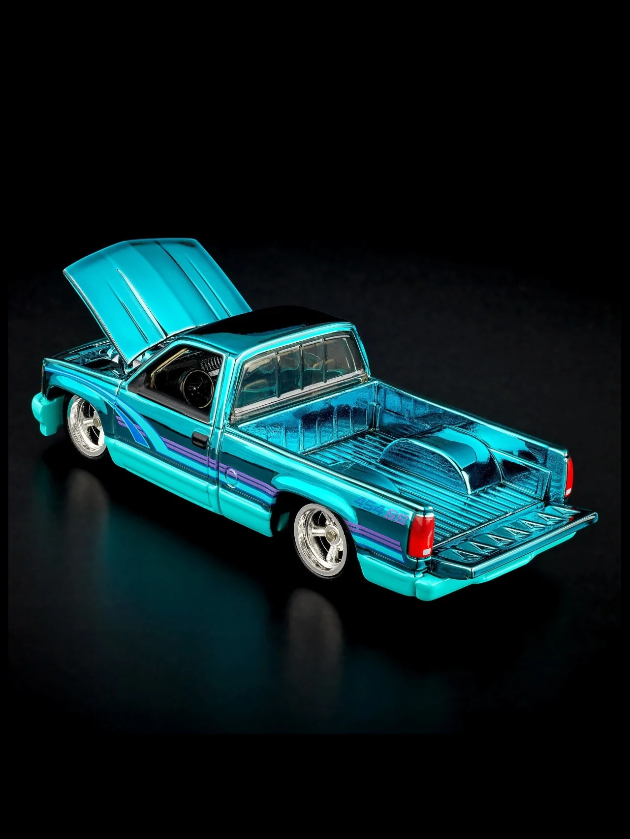 HotWheels 1990 Chevy 454 SS RLC 1:64 Scale (With Protector) - Image 15