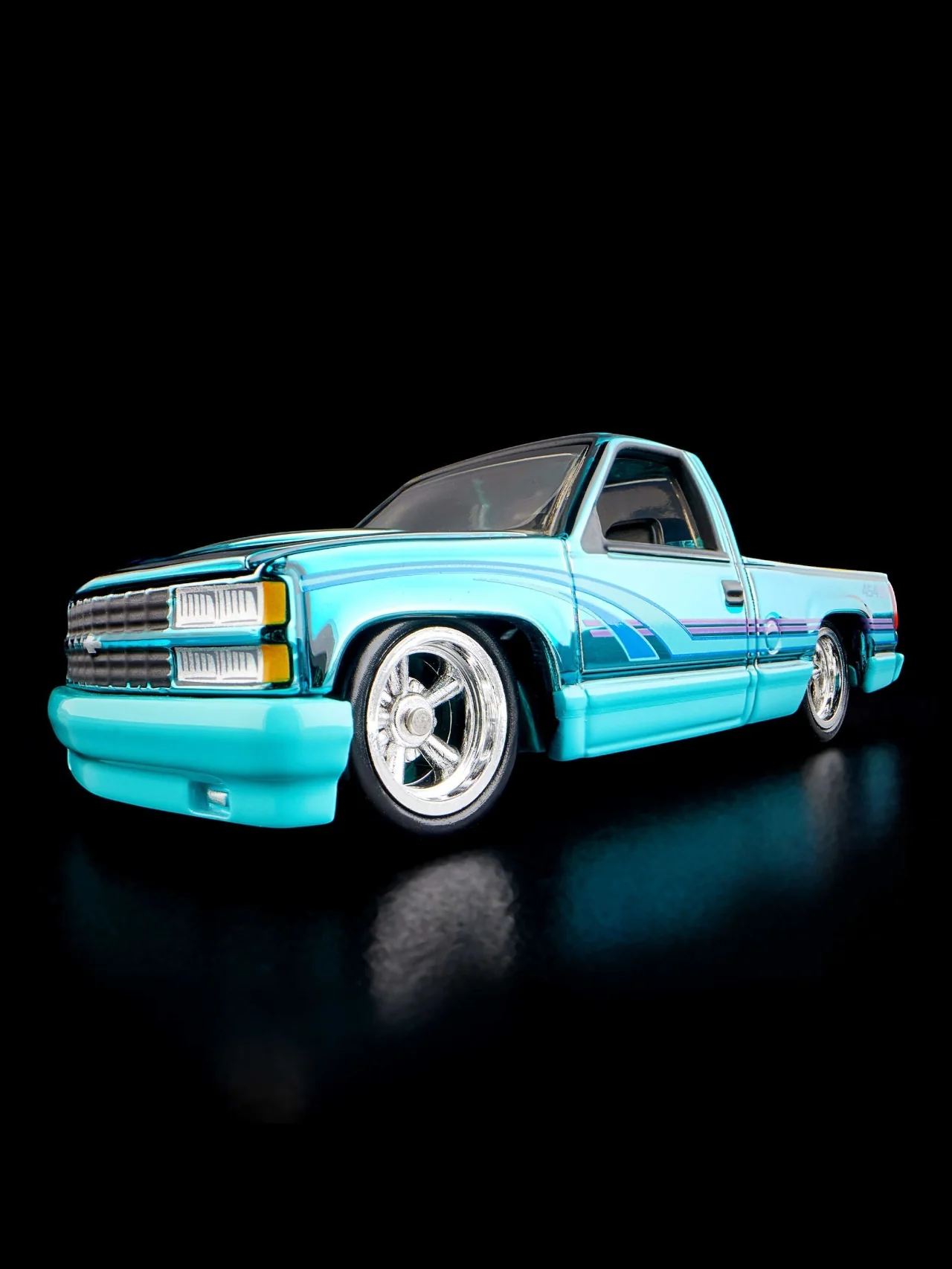 HotWheels 1990 Chevy 454 SS RLC 1:64 Scale (With Protector) - Image 3