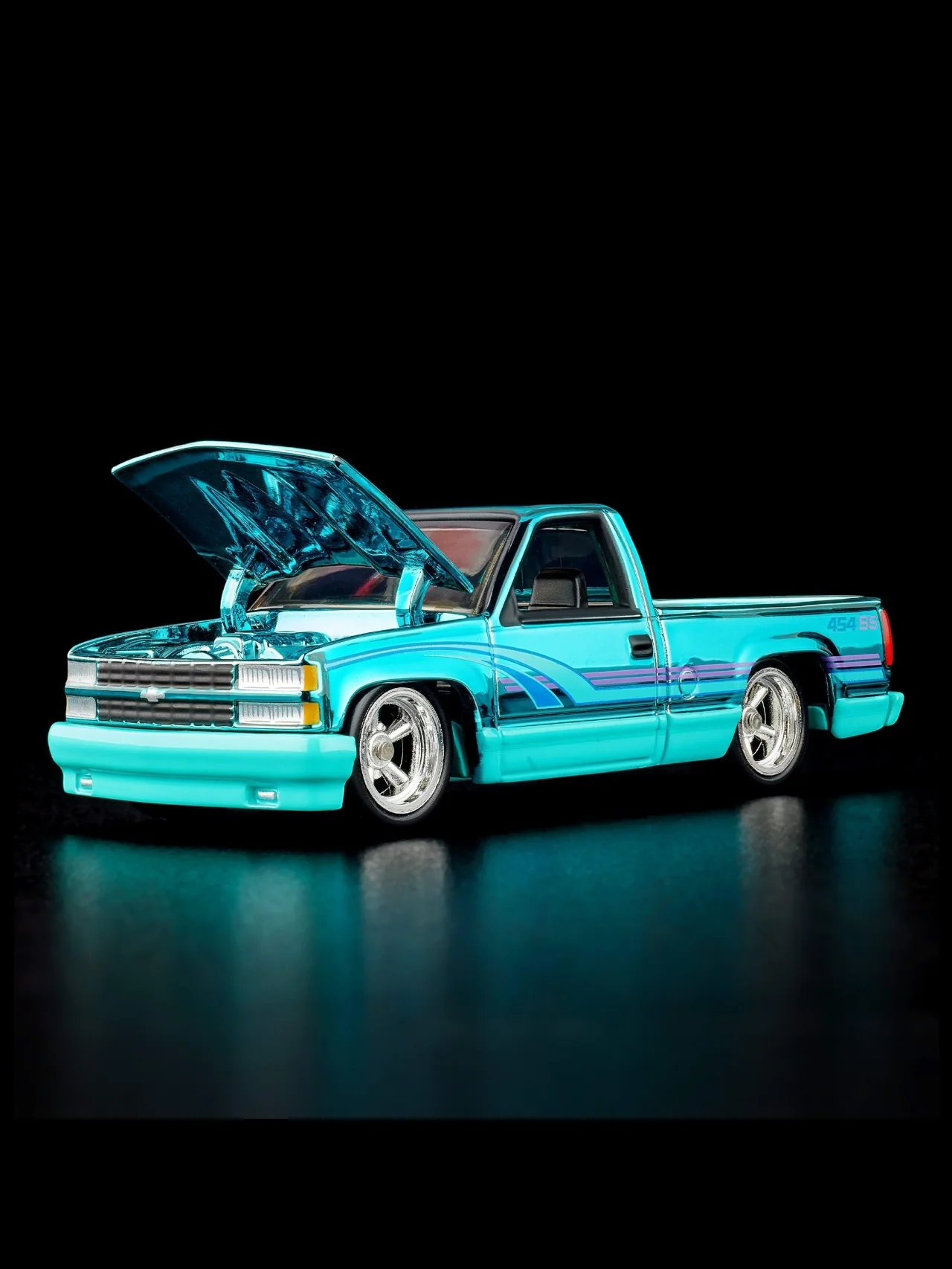 HotWheels 1990 Chevy 454 SS RLC 1:64 Scale (With Protector) - Image 4